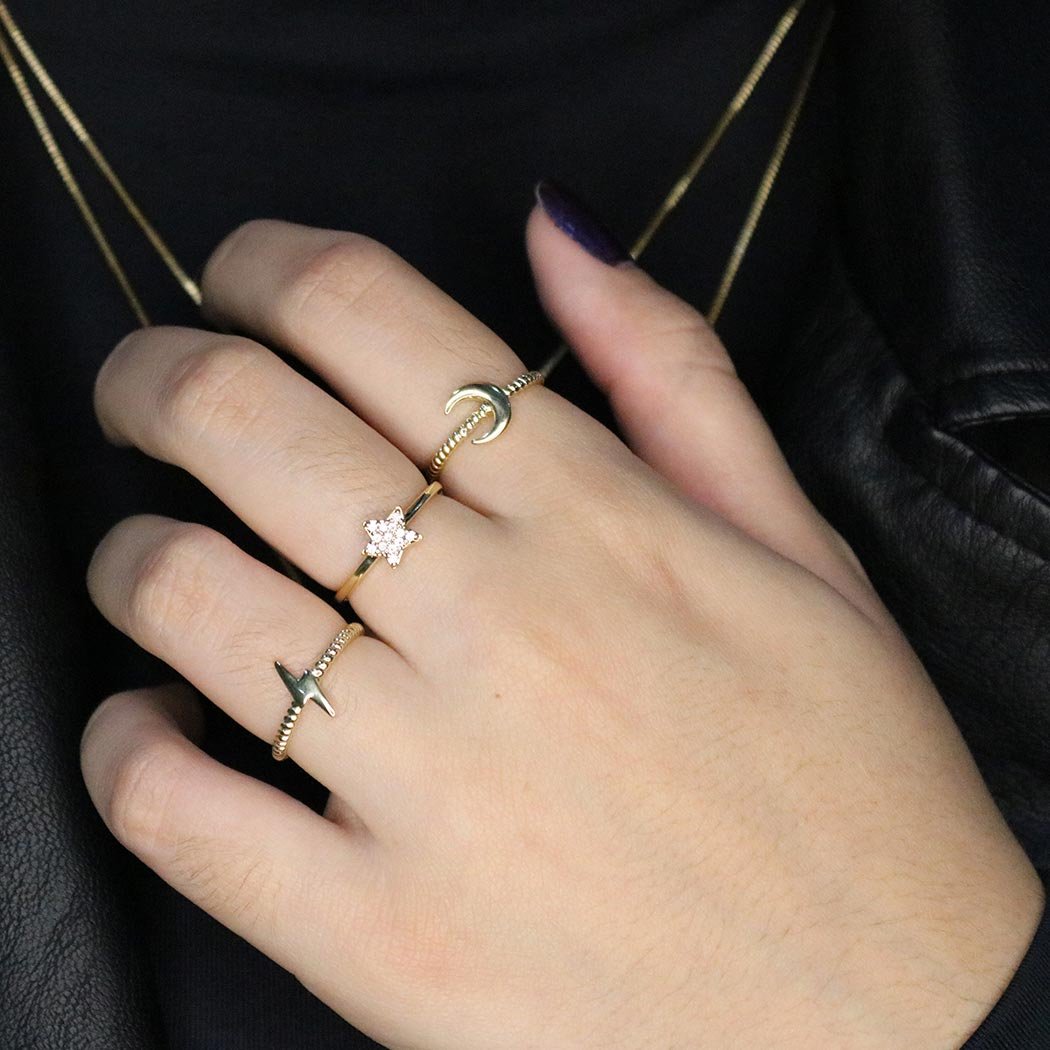 Anel Torcido com Lua banhado a Ouro 18k