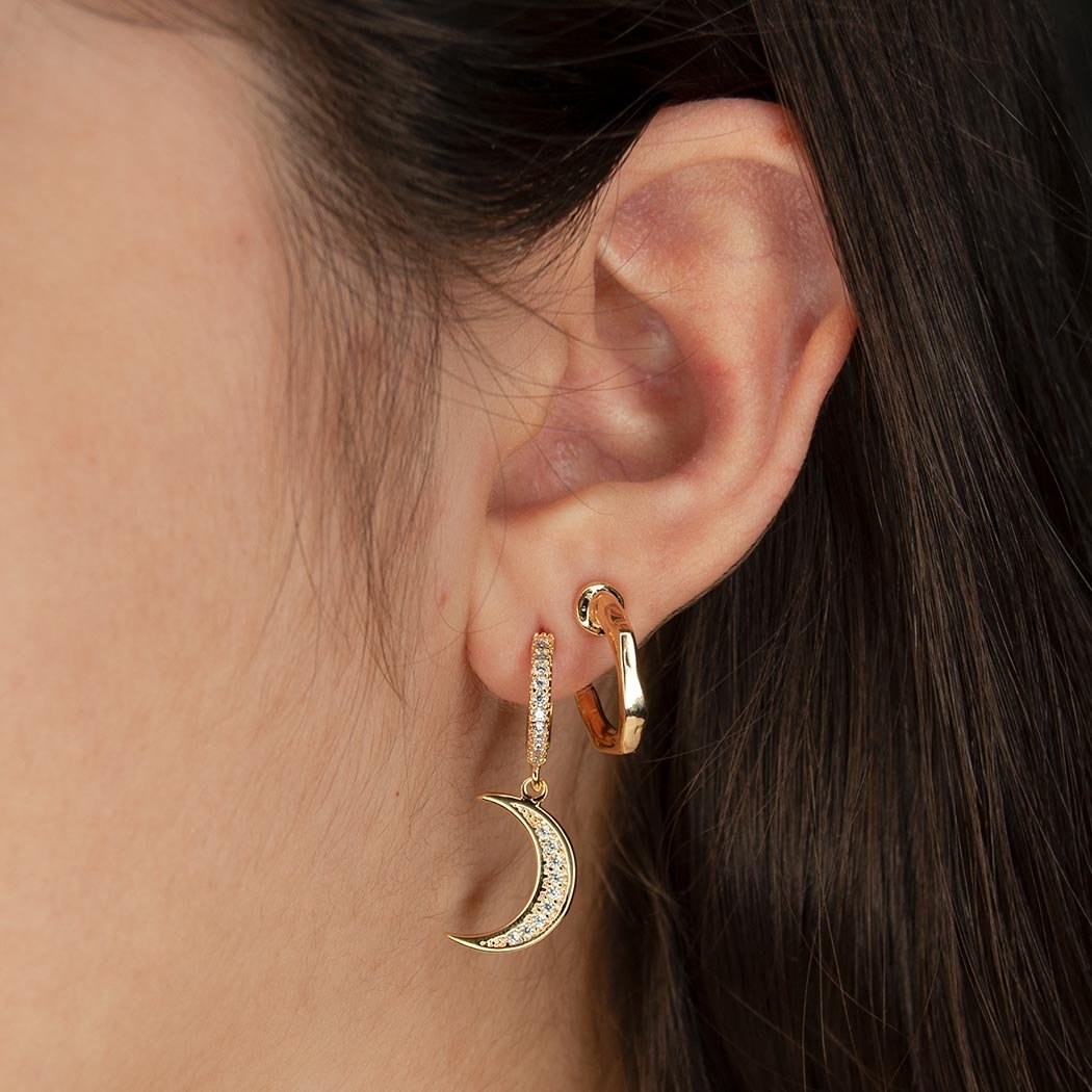 Brinco Argola Clips com Lua Cravejada com Zircônias Cristal banhada a Ouro 18k