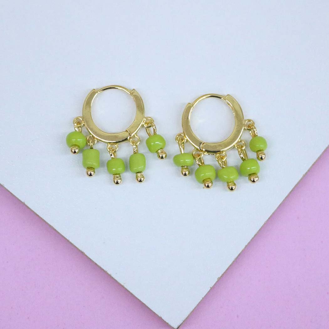 Brinco Argola Clips com Miçangas Verde Limão banhado a Ouro 18k