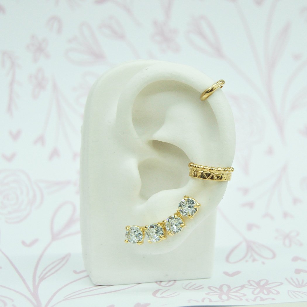 Brinco Ear Cuff 4 Zircônias banhado a Ouro 18k
