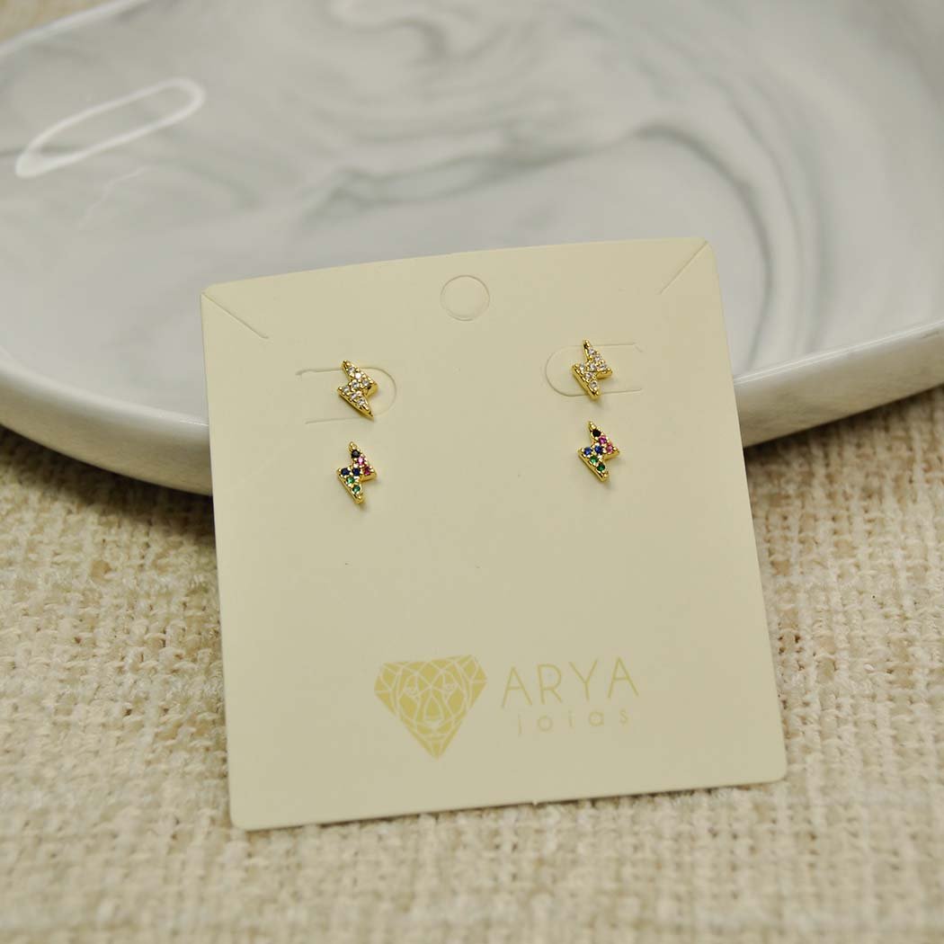 Brinco Raio Pequeno Zircônias Coloridas banhado a Ouro 18k