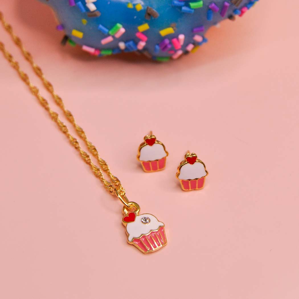 Colar Infantil Cup Cake banhado a Ouro 18k