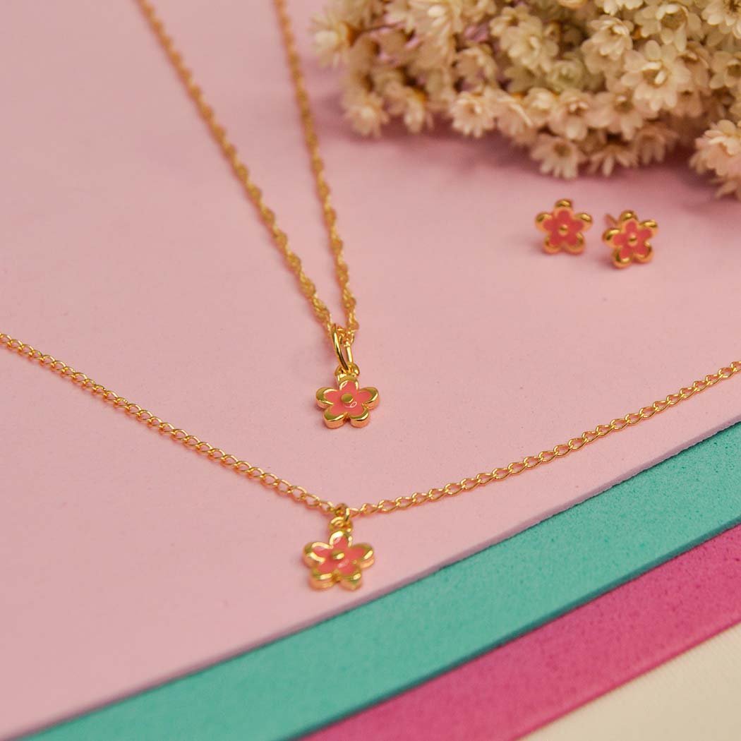 Colar Infantil Florzinha banhado a Ouro 18k
