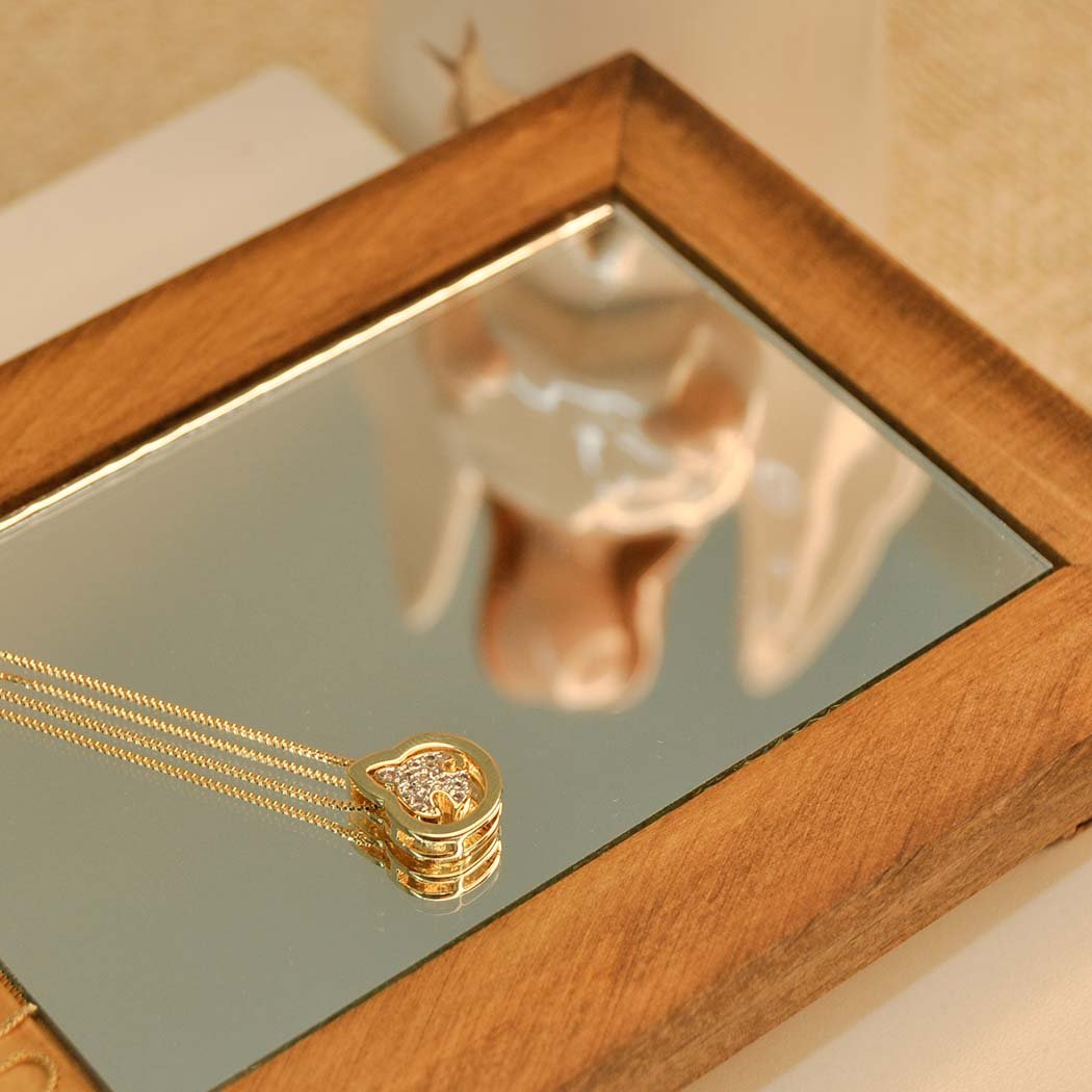 Colar Espírito Santo com Zircônias banhado a Ouro 18k