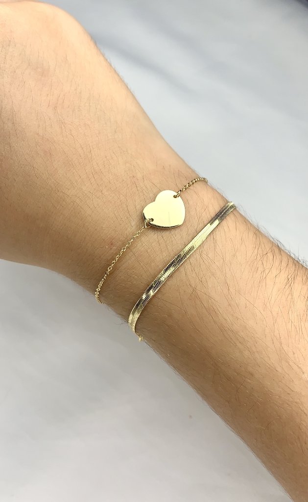 Pulseira Fio Fino Placa Coração Ouro banhado a Ouro 18k