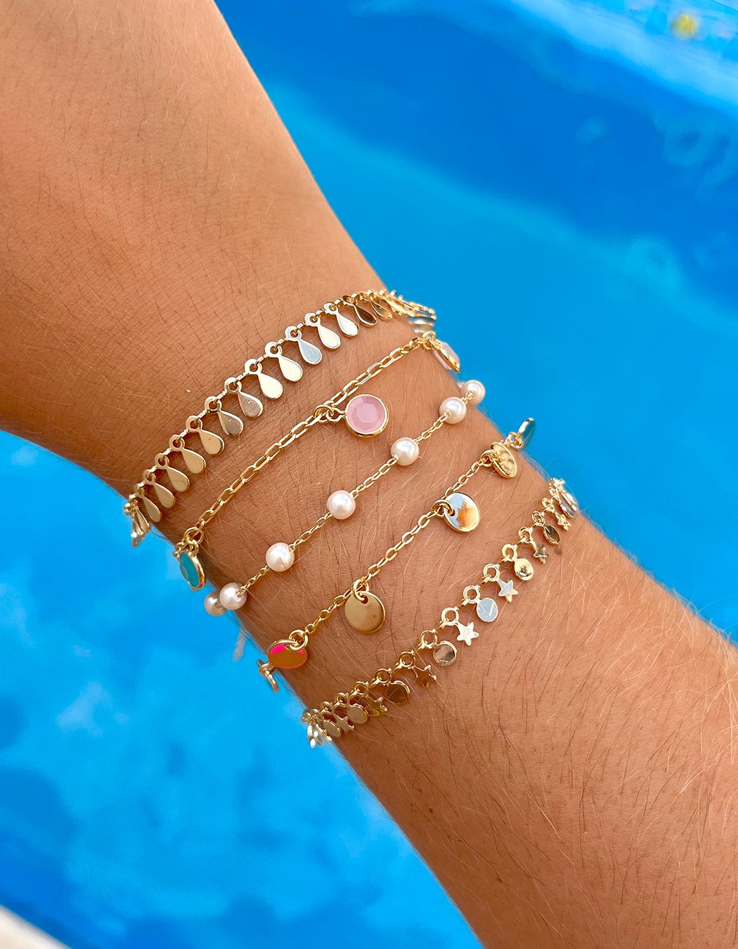 Pulseira Medalhas Lisas penduras banhado a Ouro 18k